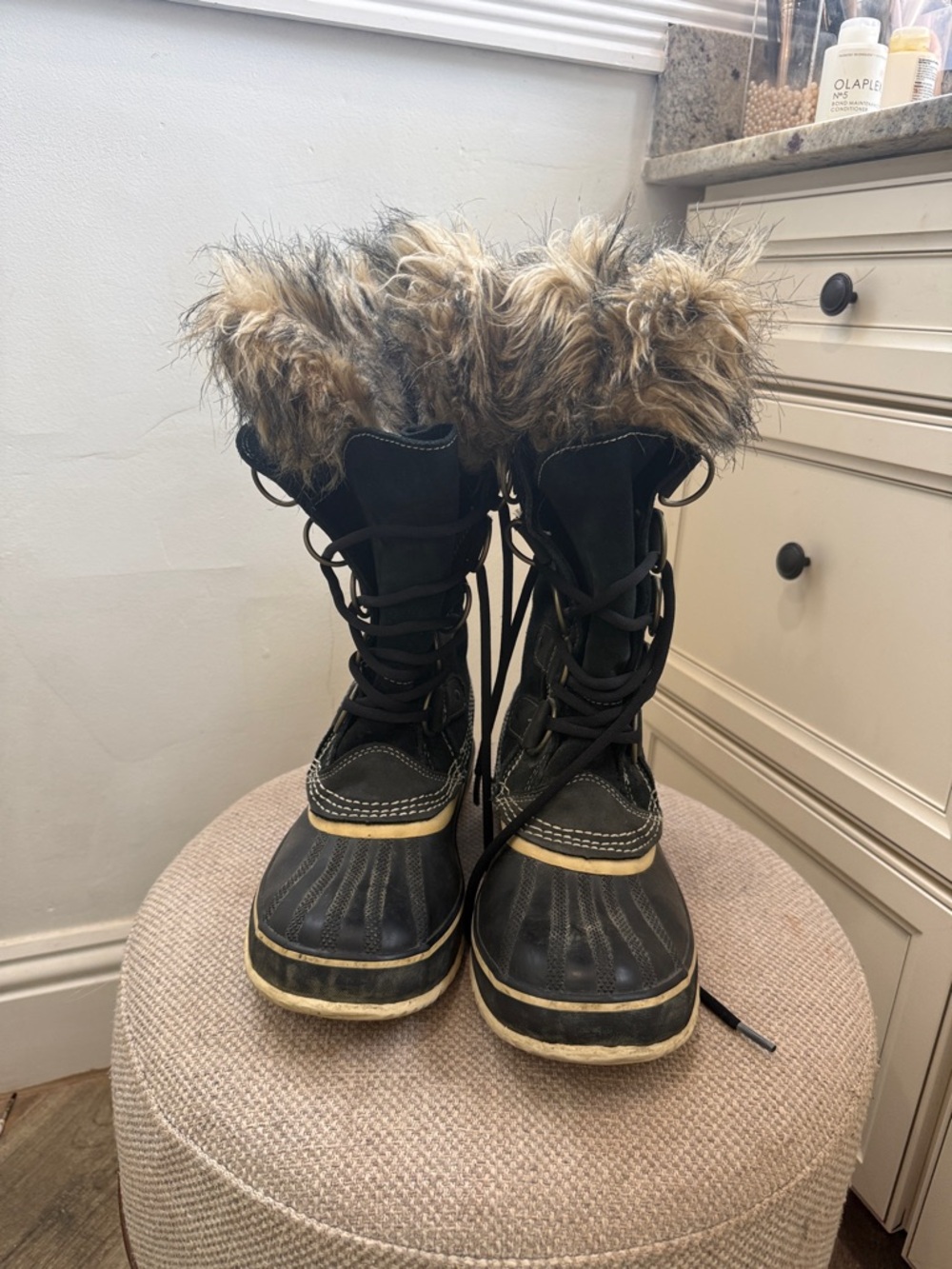 Sorel Black Winter Lace-Up Fur Trim Rain Boots